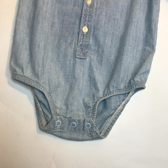 Oshkosh B'gosh button-front bodysuit size 24M - Picture 10 of 12